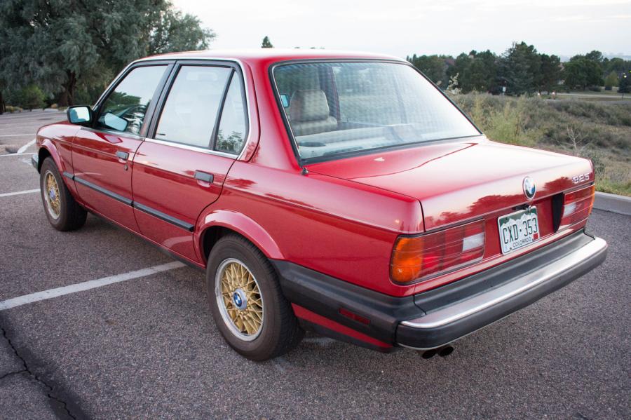  BMW 325 Sedan (E30) 1988 года  (фото 14 из 58)